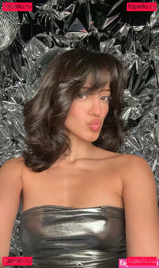 Melody Oz Onlyfans Photo Gallery 