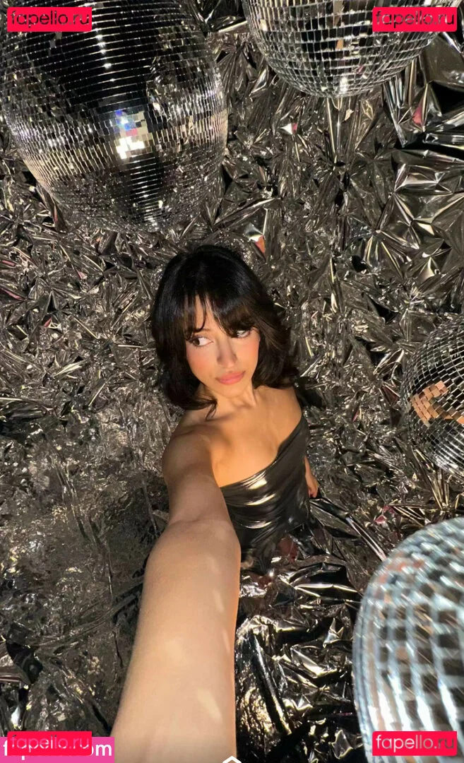 Melody Oz Onlyfans Photo Gallery 