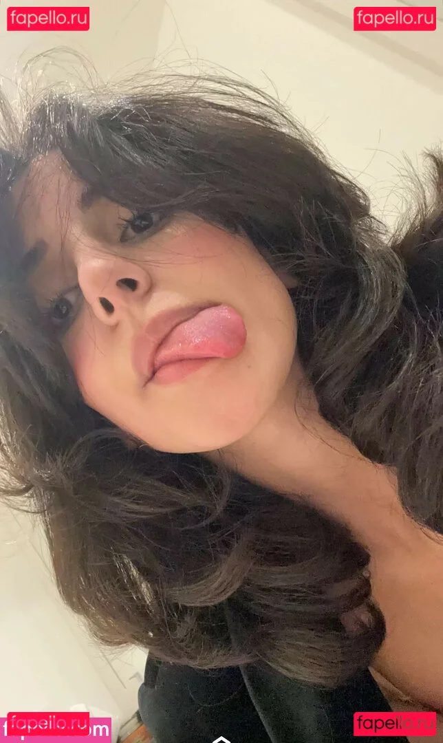 Melody Oz Onlyfans Photo Gallery 