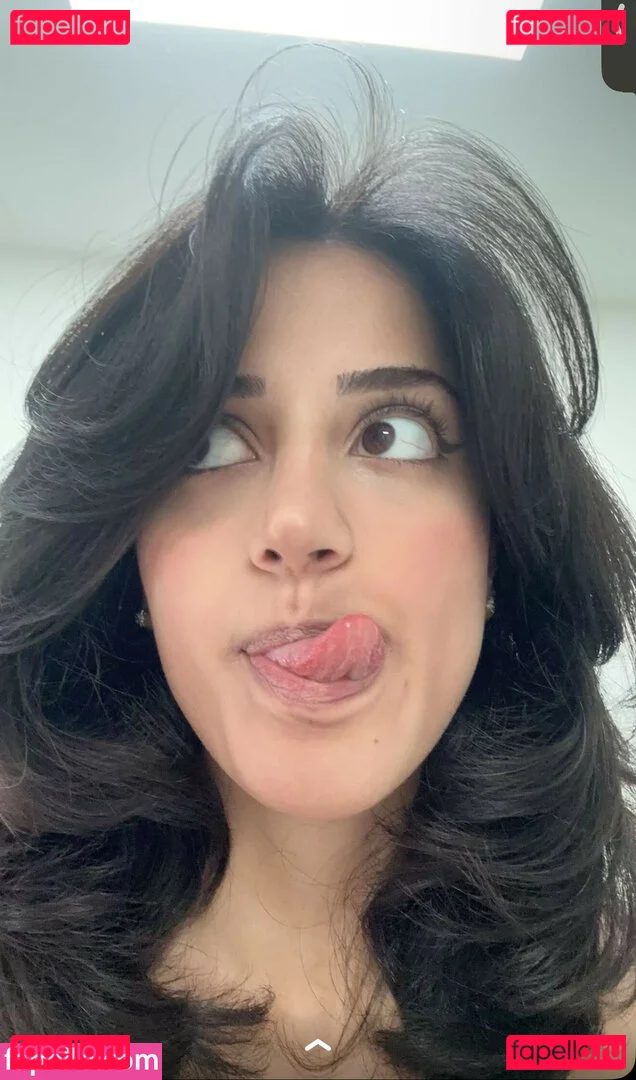 Melody Oz Onlyfans Photo Gallery 