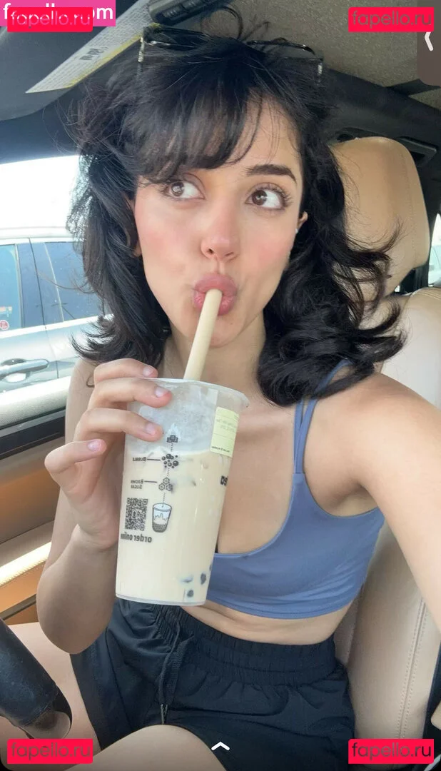 Melody Oz Onlyfans Photo Gallery 