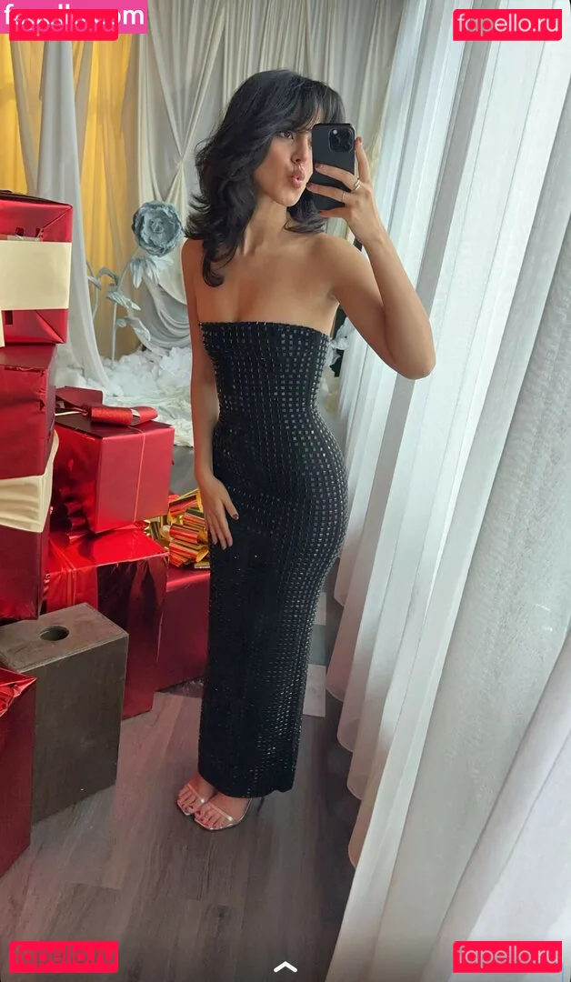 Melody Oz Onlyfans Photo Gallery 