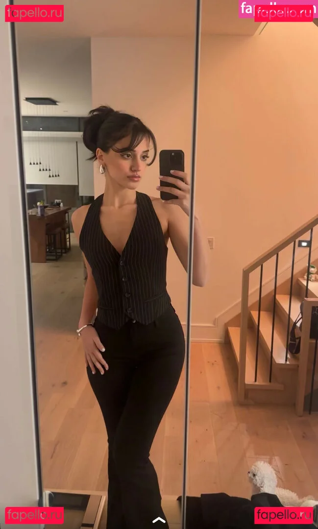 Melody Oz Onlyfans Photo Gallery 