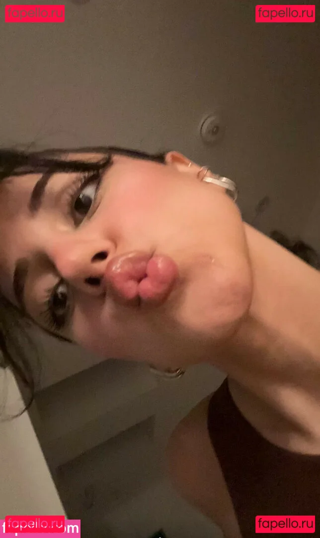 Melody Oz Onlyfans Photo Gallery 