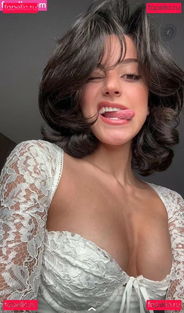 Melody Oz Onlyfans Photo Gallery 