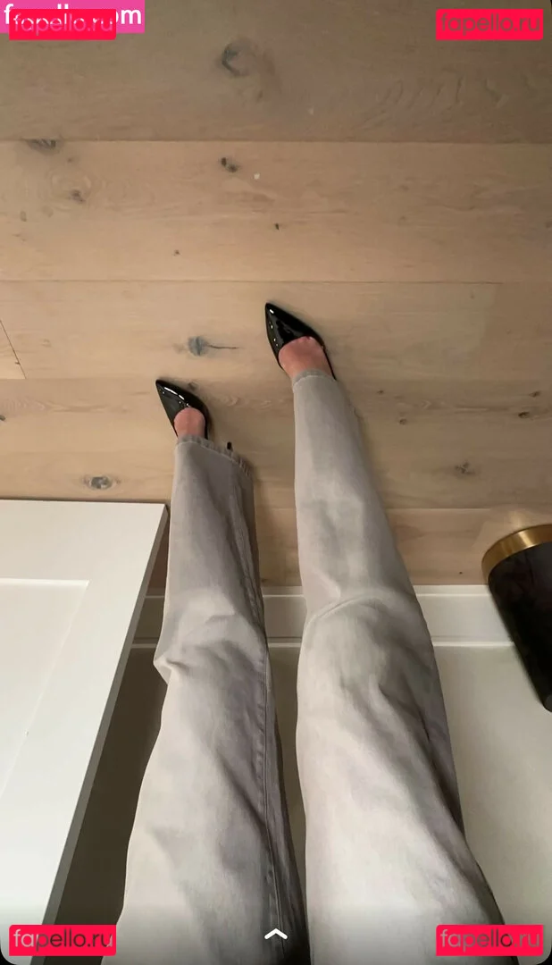 Melody Oz Onlyfans Photo Gallery 