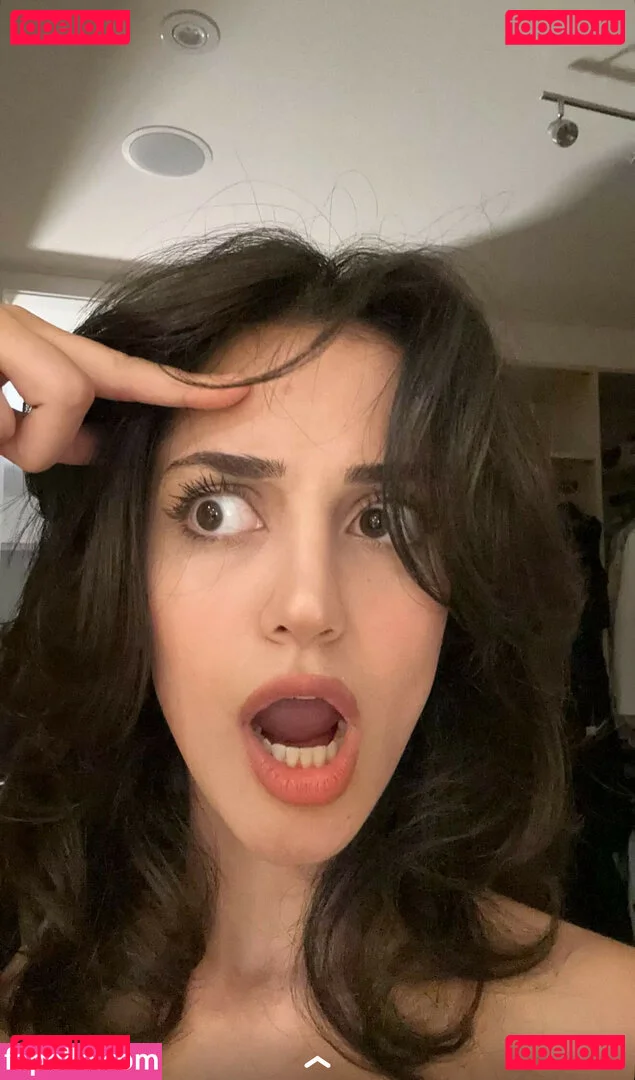 Melody Oz Onlyfans Photo Gallery 