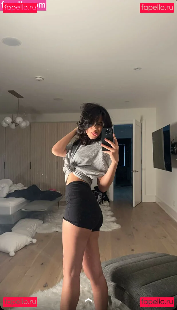 Melody Oz Onlyfans Photo Gallery 