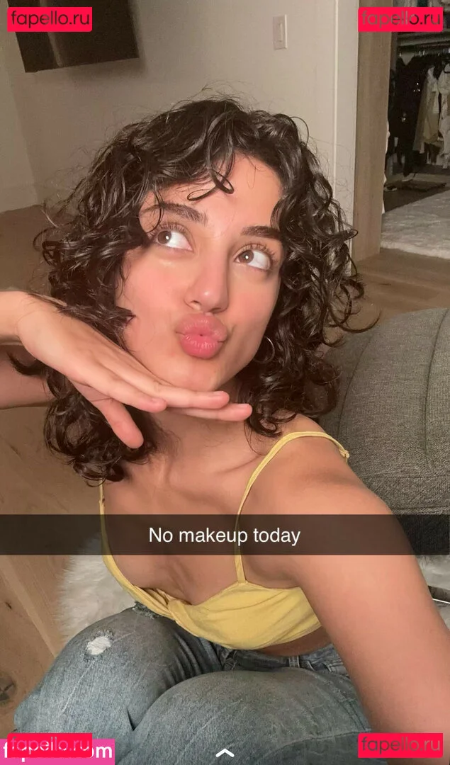 Melody Oz Onlyfans Photo Gallery 