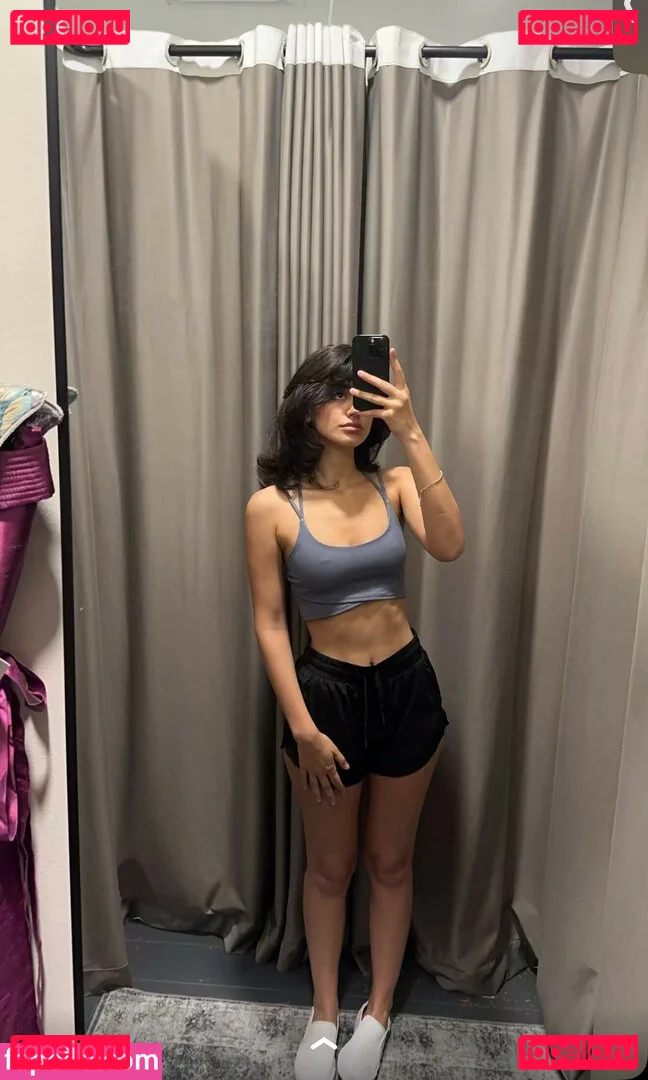 Melody Oz Onlyfans Photo Gallery 