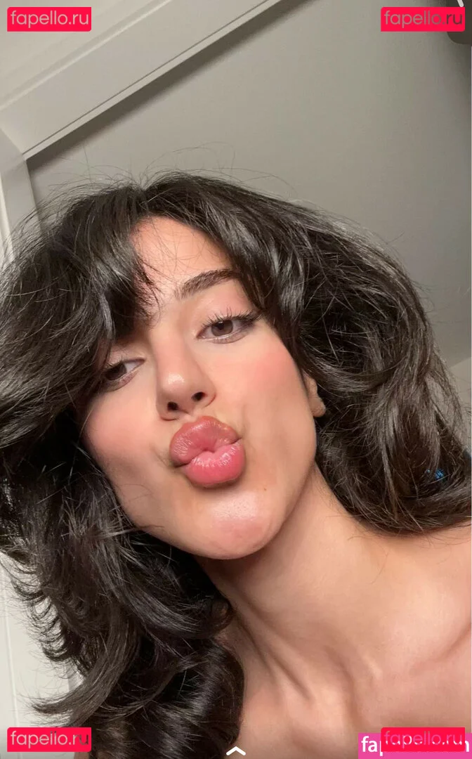 Melody Oz Onlyfans Photo Gallery 