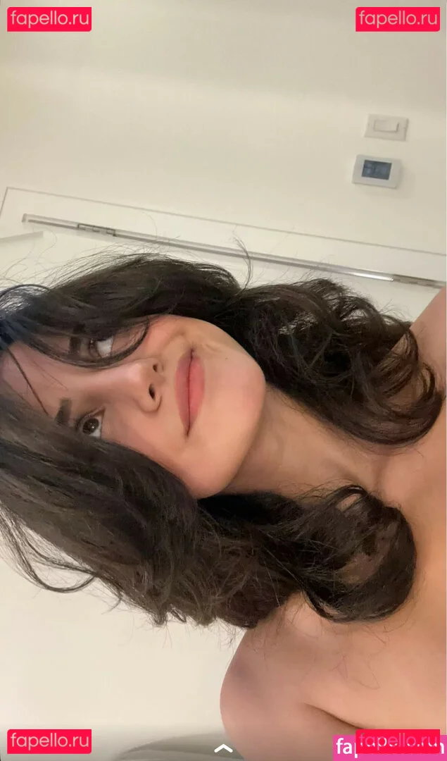 Melody Oz Onlyfans Photo Gallery 