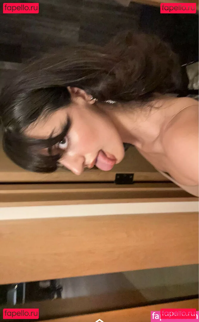 Melody Oz Onlyfans Photo Gallery 