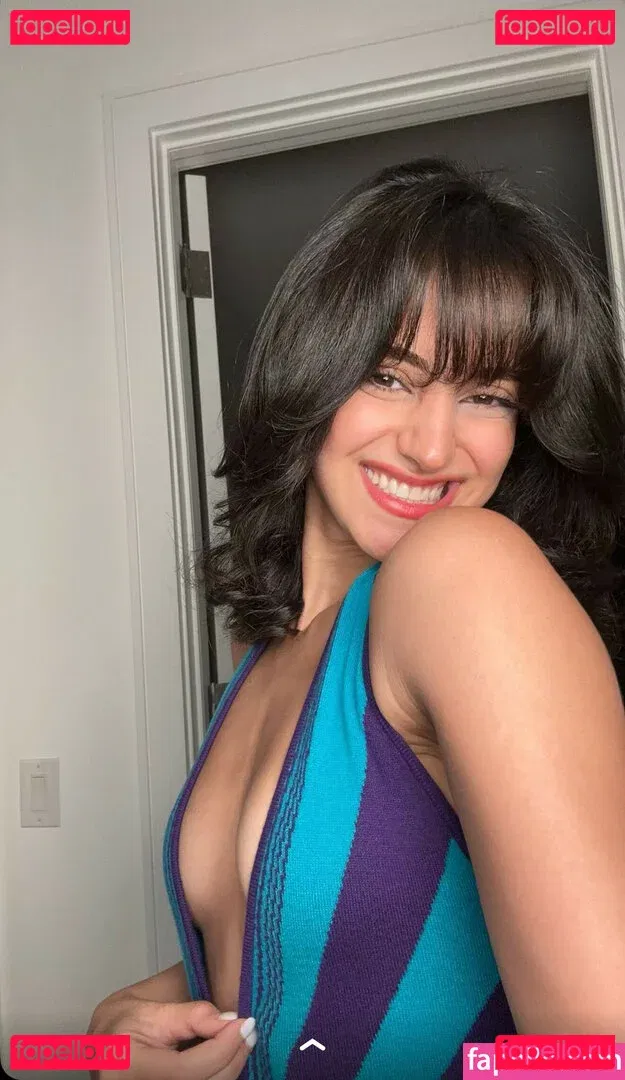 Melody Oz Onlyfans Photo Gallery 