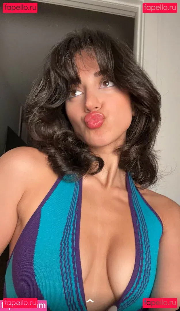 Melody Oz Onlyfans Photo Gallery 