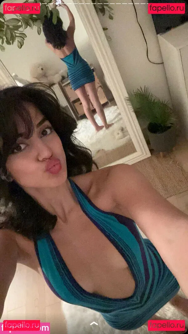 Melody Oz Onlyfans Photo Gallery 