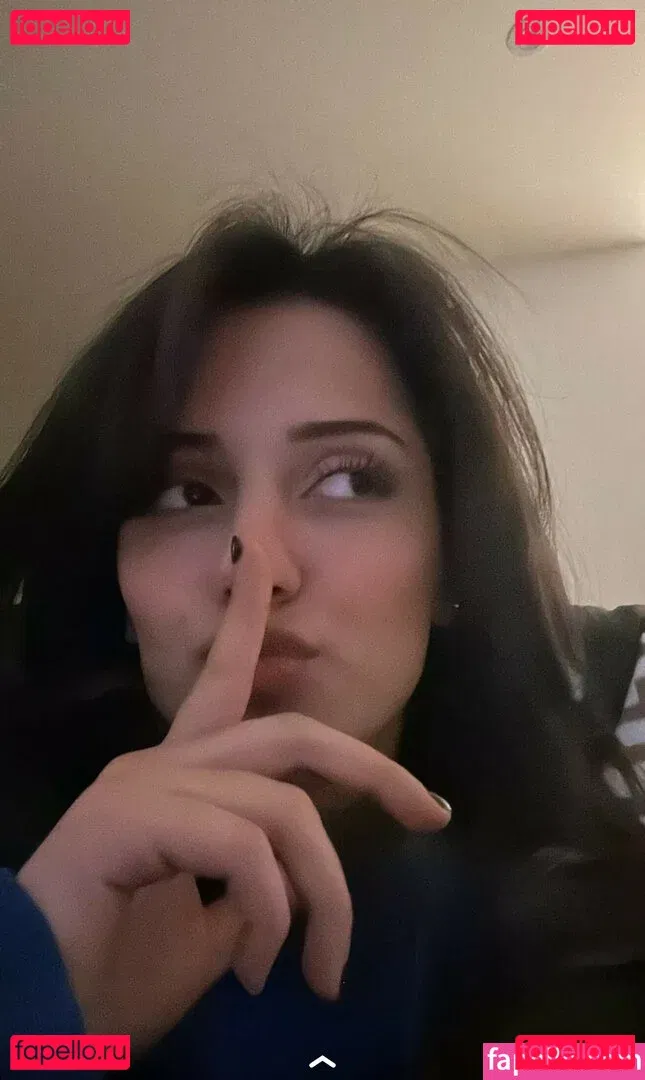 Melody Oz Onlyfans Photo Gallery 