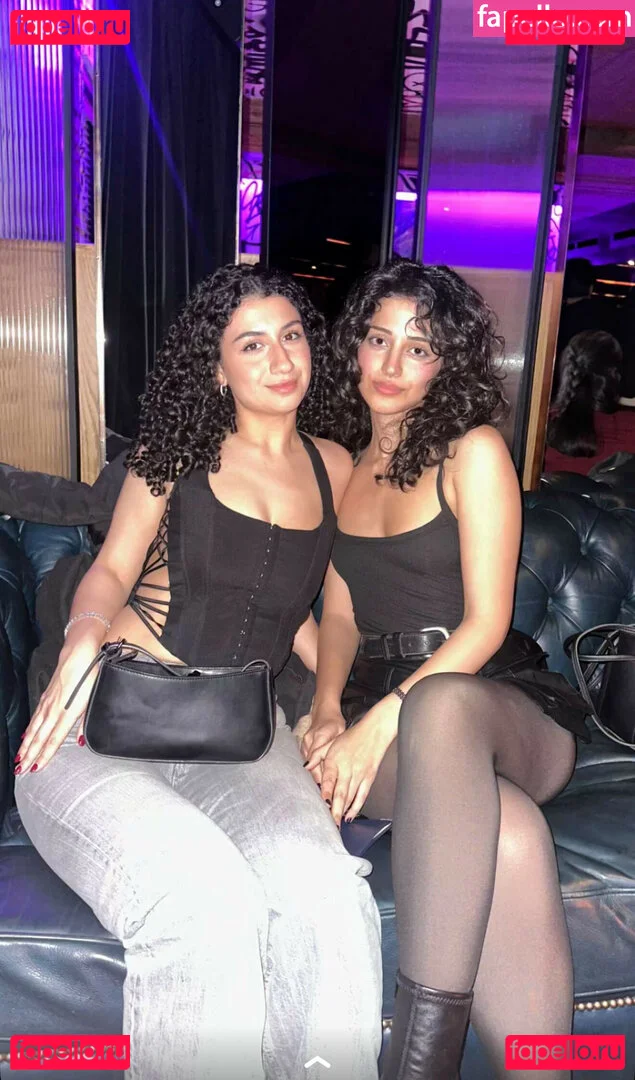 Melody Oz Onlyfans Photo Gallery 