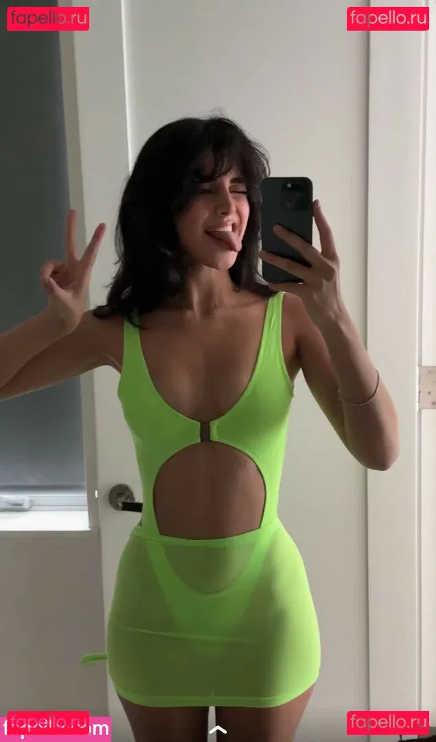 Melody Oz Onlyfans Photo Gallery 