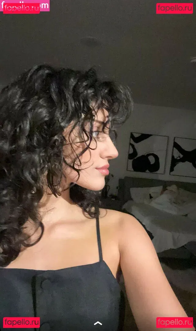 Melody Oz Onlyfans Photo Gallery 