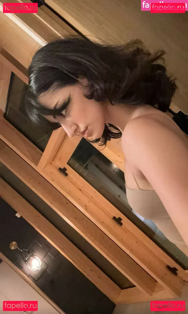 Melody Oz Onlyfans Photo Gallery 