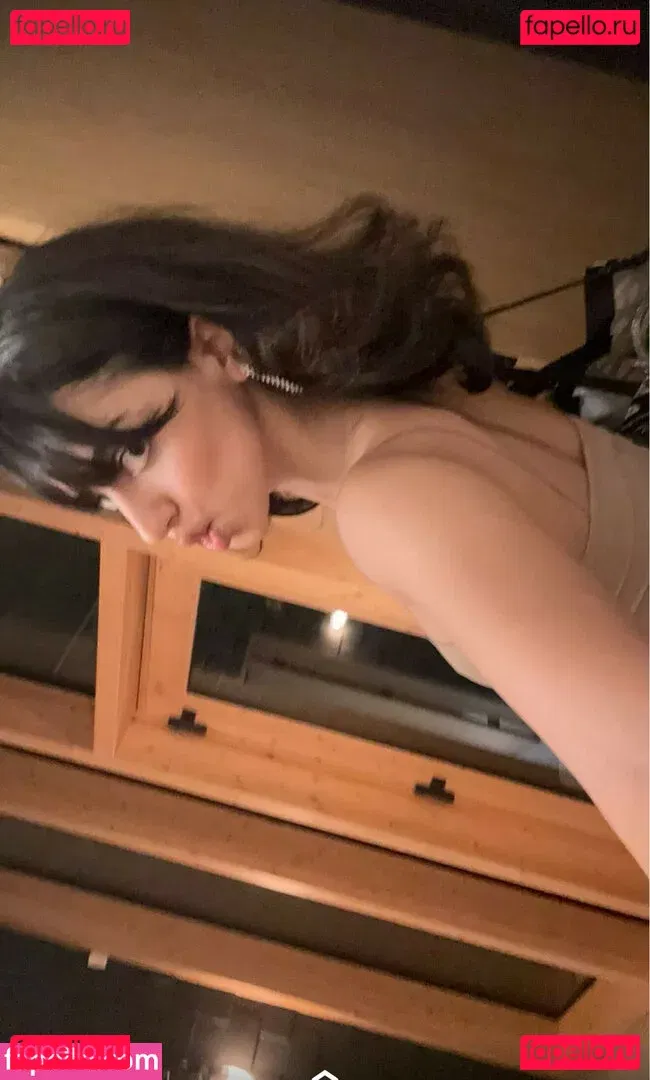 Melody Oz Onlyfans Photo Gallery 