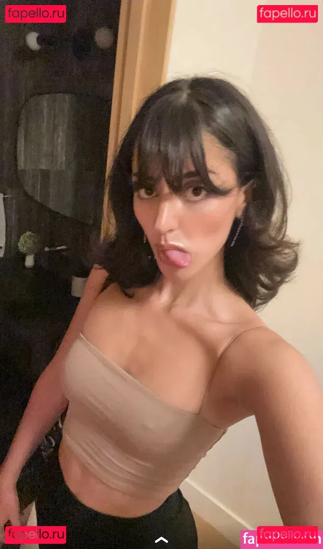 Melody Oz Onlyfans Photo Gallery 