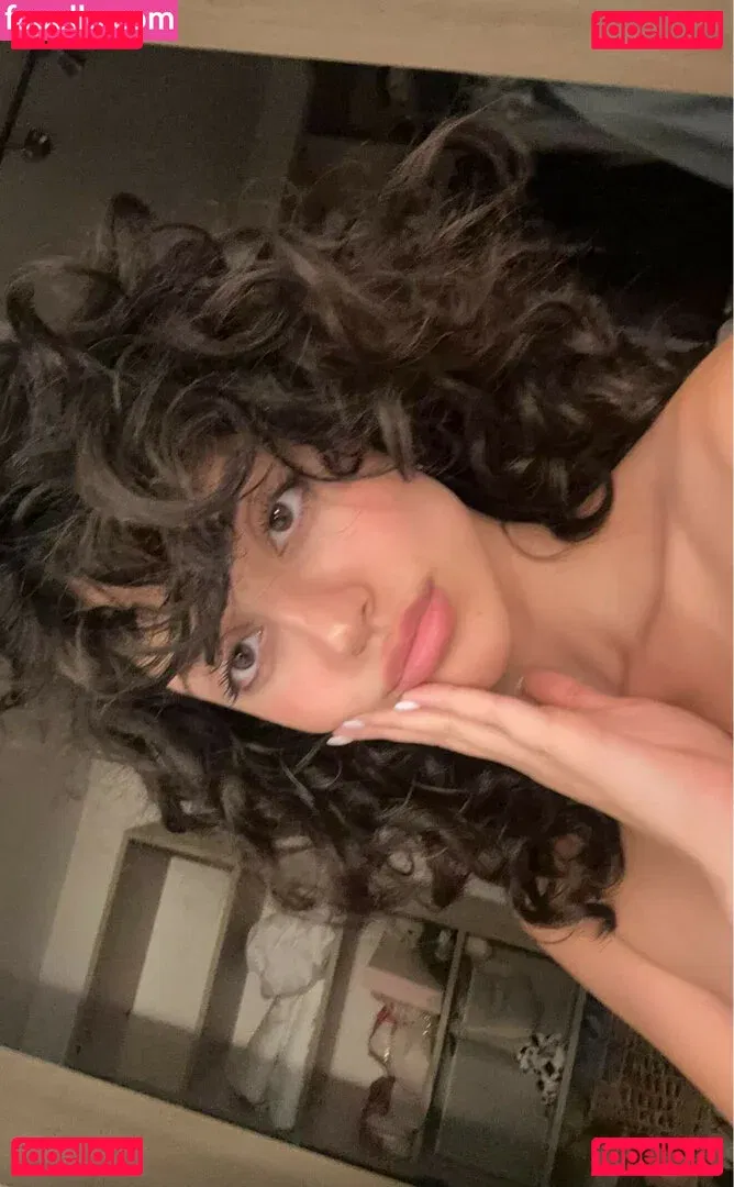 Melody Oz Onlyfans Photo Gallery 