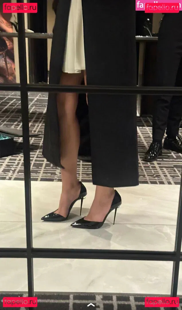 Melody Oz Onlyfans Photo Gallery 