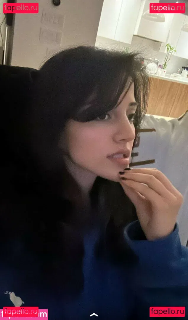 Melody Oz Onlyfans Photo Gallery 