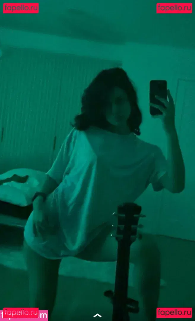 Melody Oz Onlyfans Photo Gallery 