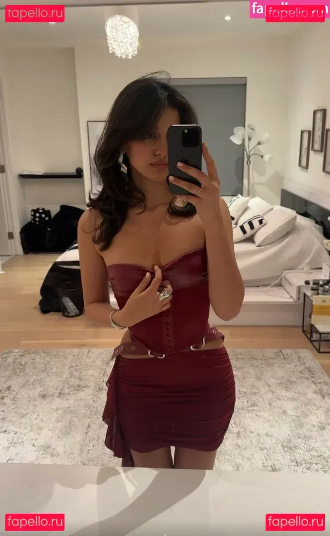 Melody Oz Onlyfans Photo Gallery 