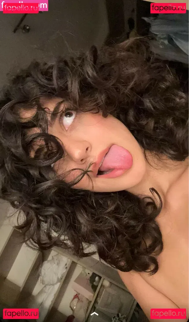 Melody Oz Onlyfans Photo Gallery 