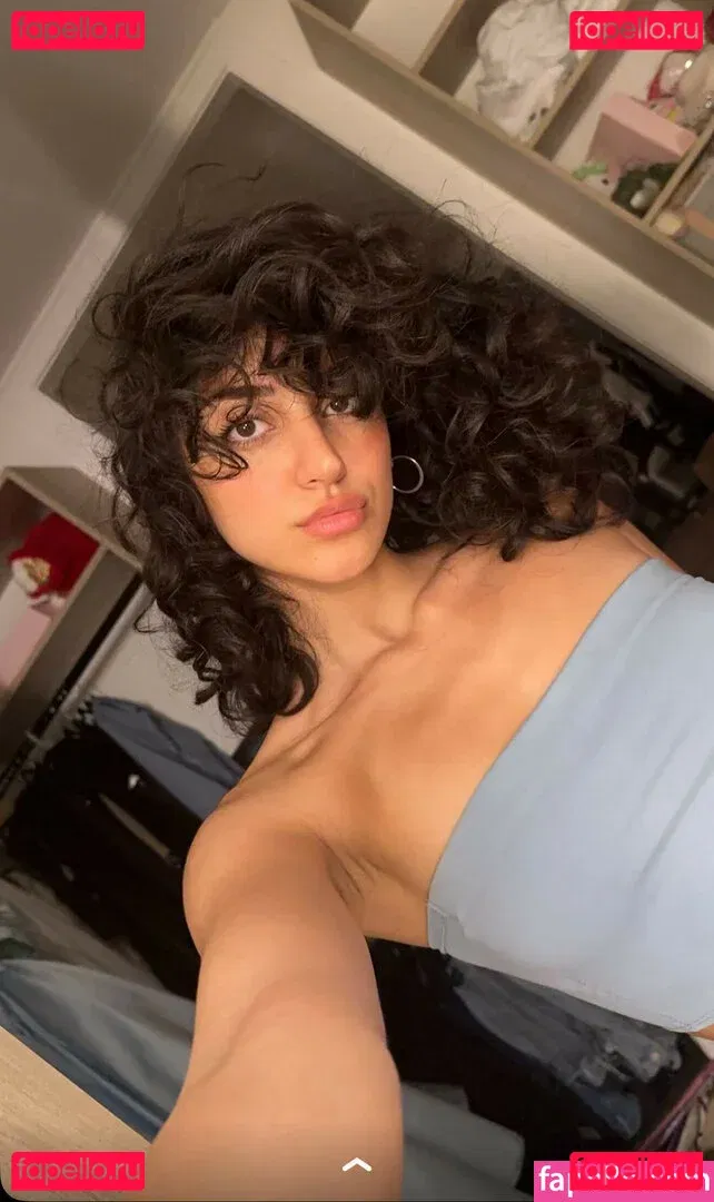 Melody Oz Onlyfans Photo Gallery 