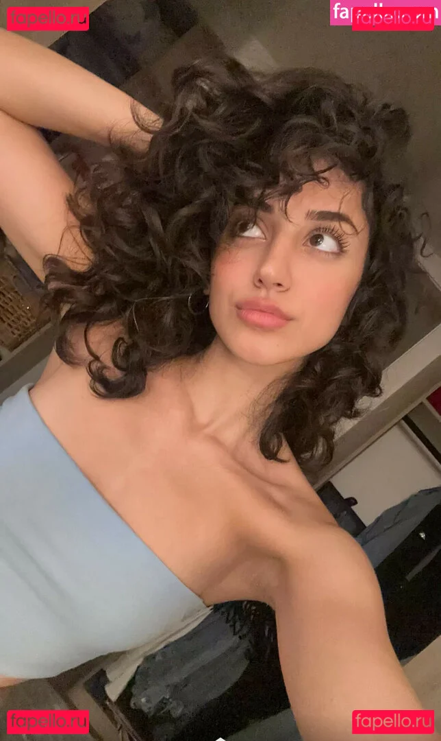 Melody Oz Onlyfans Photo Gallery 