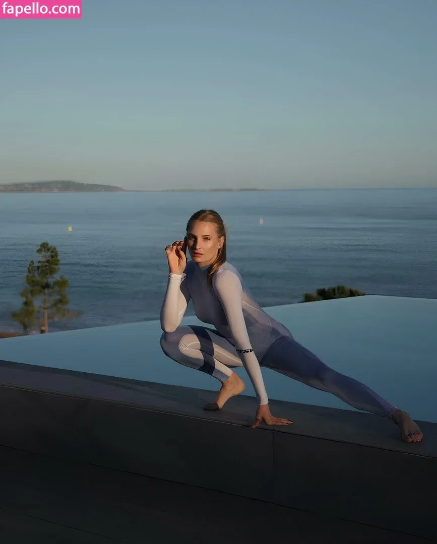 Dayana Yastremskay Onlyfans Photo Gallery 