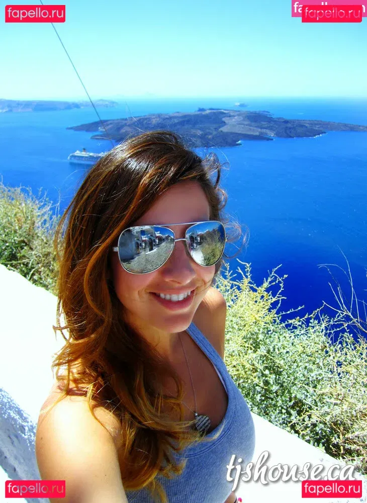 TJHeart Onlyfans Photo Gallery 