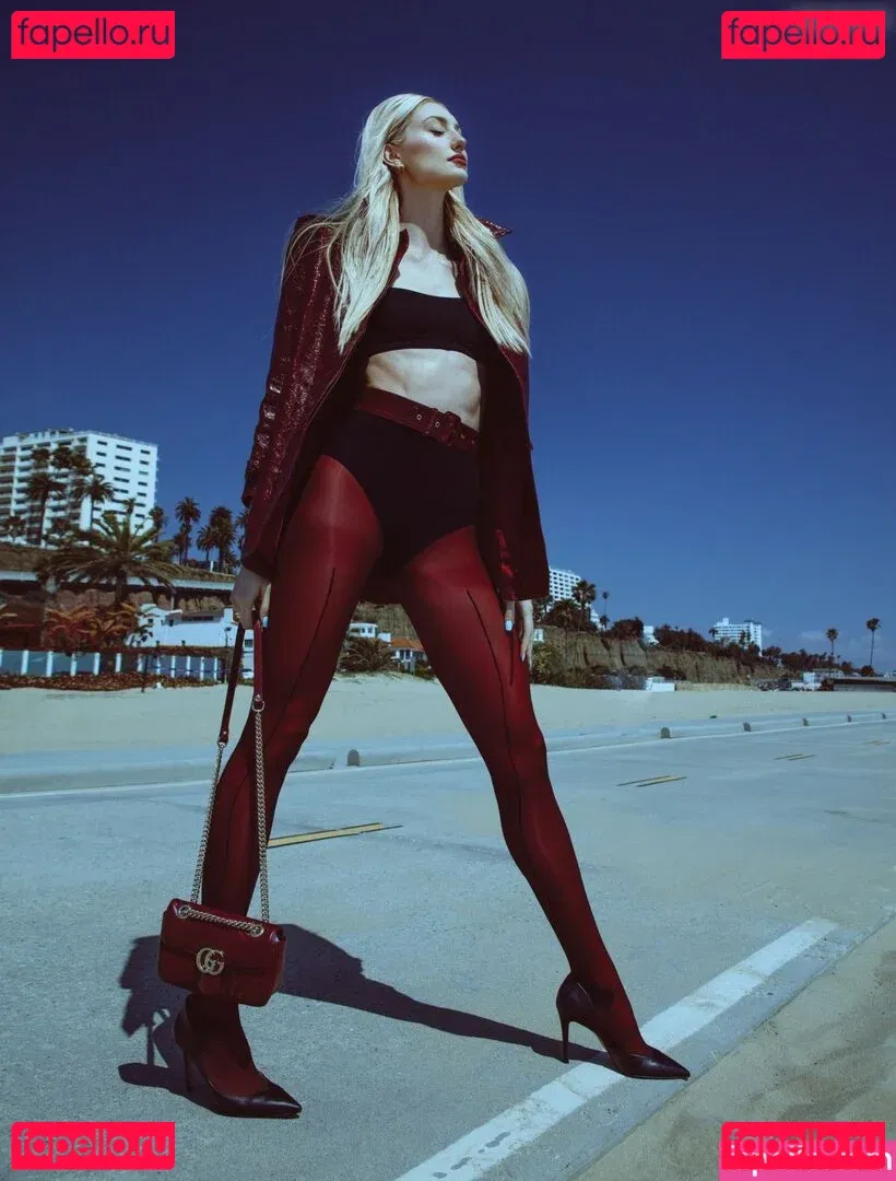 Cameron Brink Onlyfans Photo Gallery 