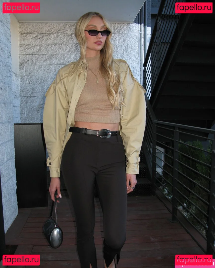 Cameron Brink Onlyfans Photo Gallery 