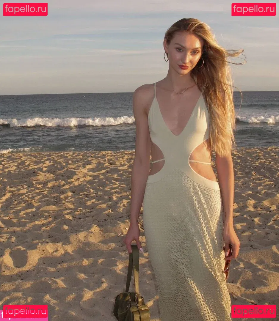 Cameron Brink Onlyfans Photo Gallery 