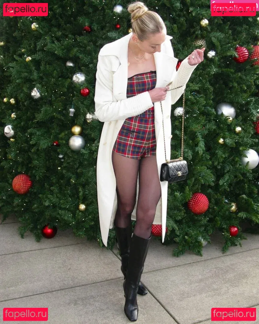 Cameron Brink Onlyfans Photo Gallery 