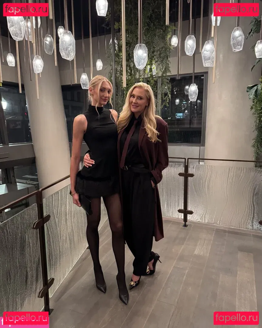 Cameron Brink Onlyfans Photo Gallery 