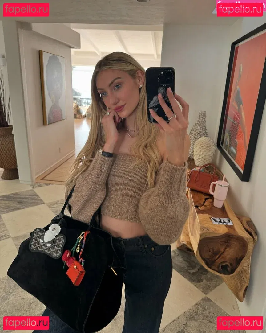 Cameron Brink Onlyfans Photo Gallery 