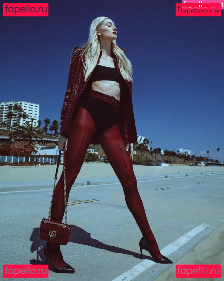 Cameron Brink Onlyfans Photo Gallery 