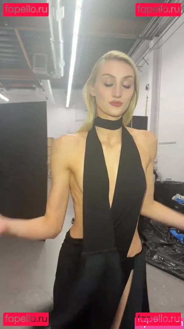 Cameron Brink Onlyfans Photo Gallery 