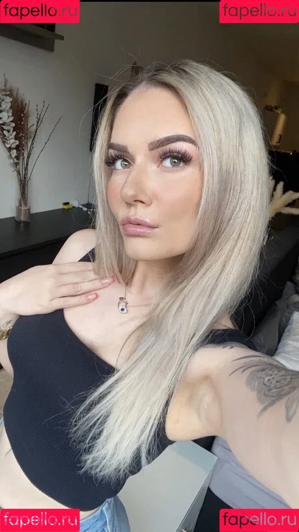 Nele_mbt Onlyfans Photo Gallery 