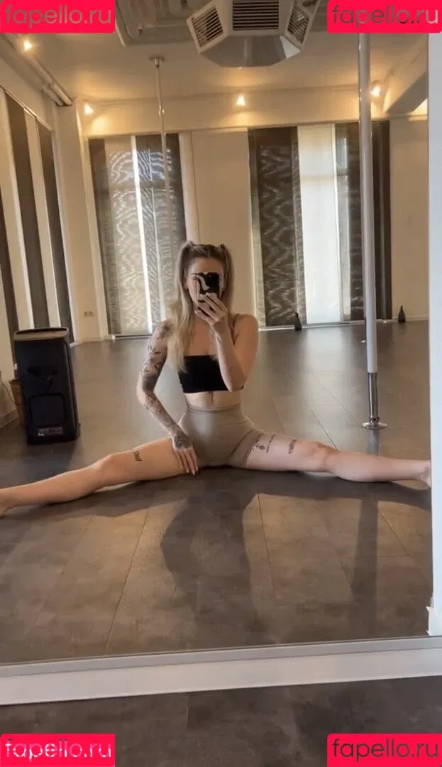 Nele_mbt Onlyfans Photo Gallery 