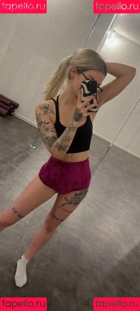 Nele_mbt Onlyfans Photo Gallery 