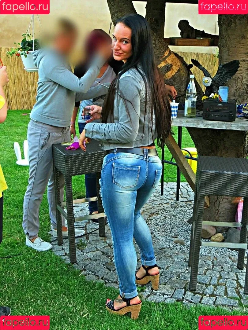 Dina Rush Onlyfans Photo Gallery 