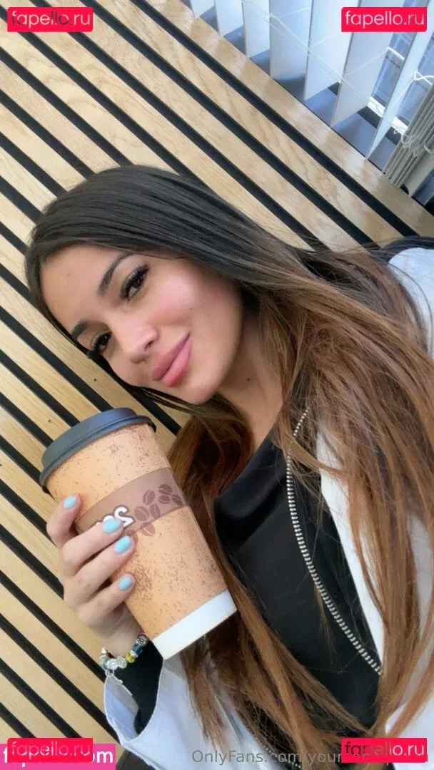 yourcocoqueen Onlyfans Photo Gallery 